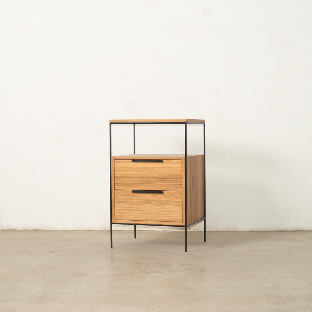 Mesa de Cabeceira Parque