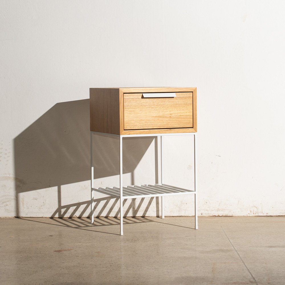 Mesa de Cabeceira Jardim